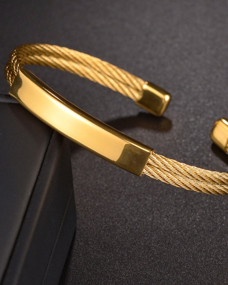 New York Torque Cable Cuff